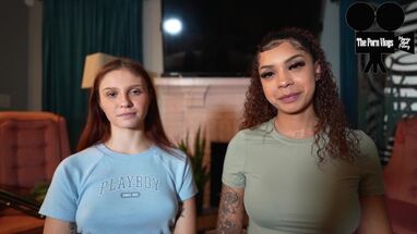 Рыжая девушка делится членом парня с негритянкой